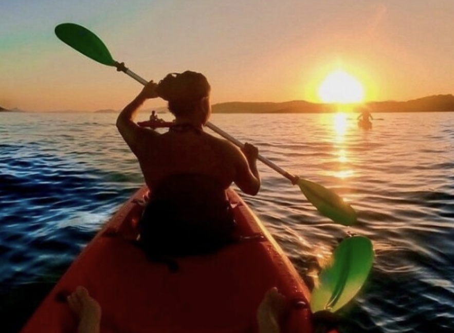 RENCONTRE AVEC LE LEVER DU SOLEIL en canoe